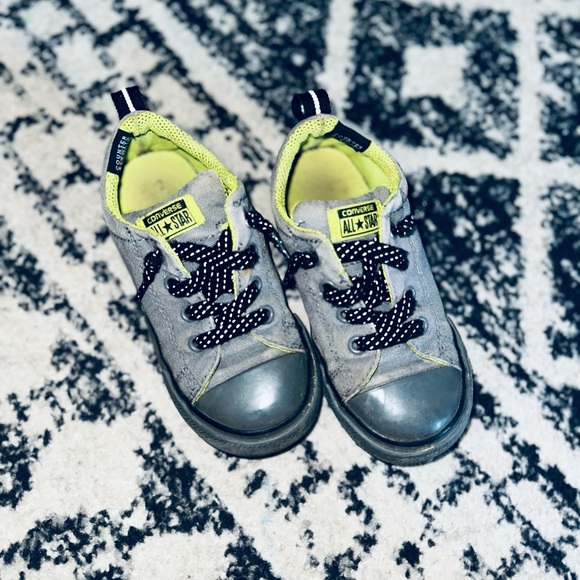 Toddler Slip On Converse Size 10 Sneakers Neutral Boy Girl Shoes Chucks - Picture 2 of 7